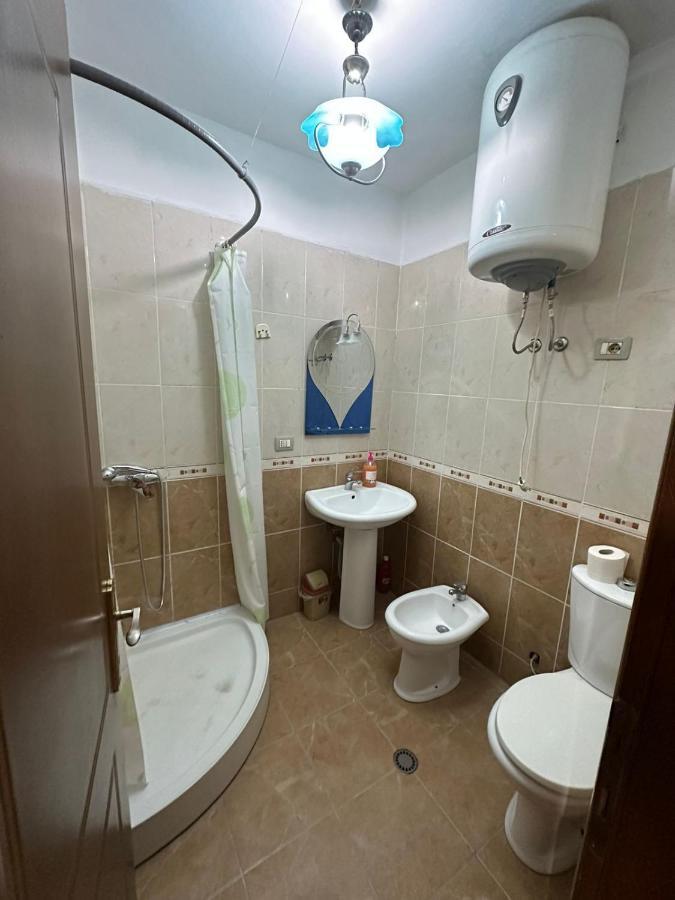 Cozy Apartment In The City Center Shkoder Exterior photo